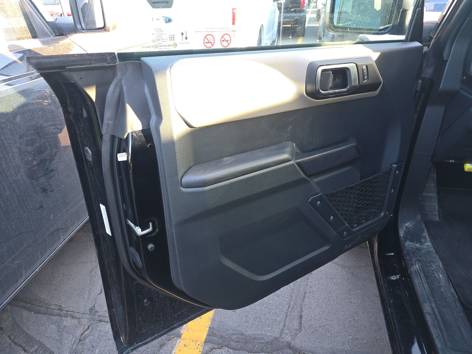 FORD BRONCO - 10