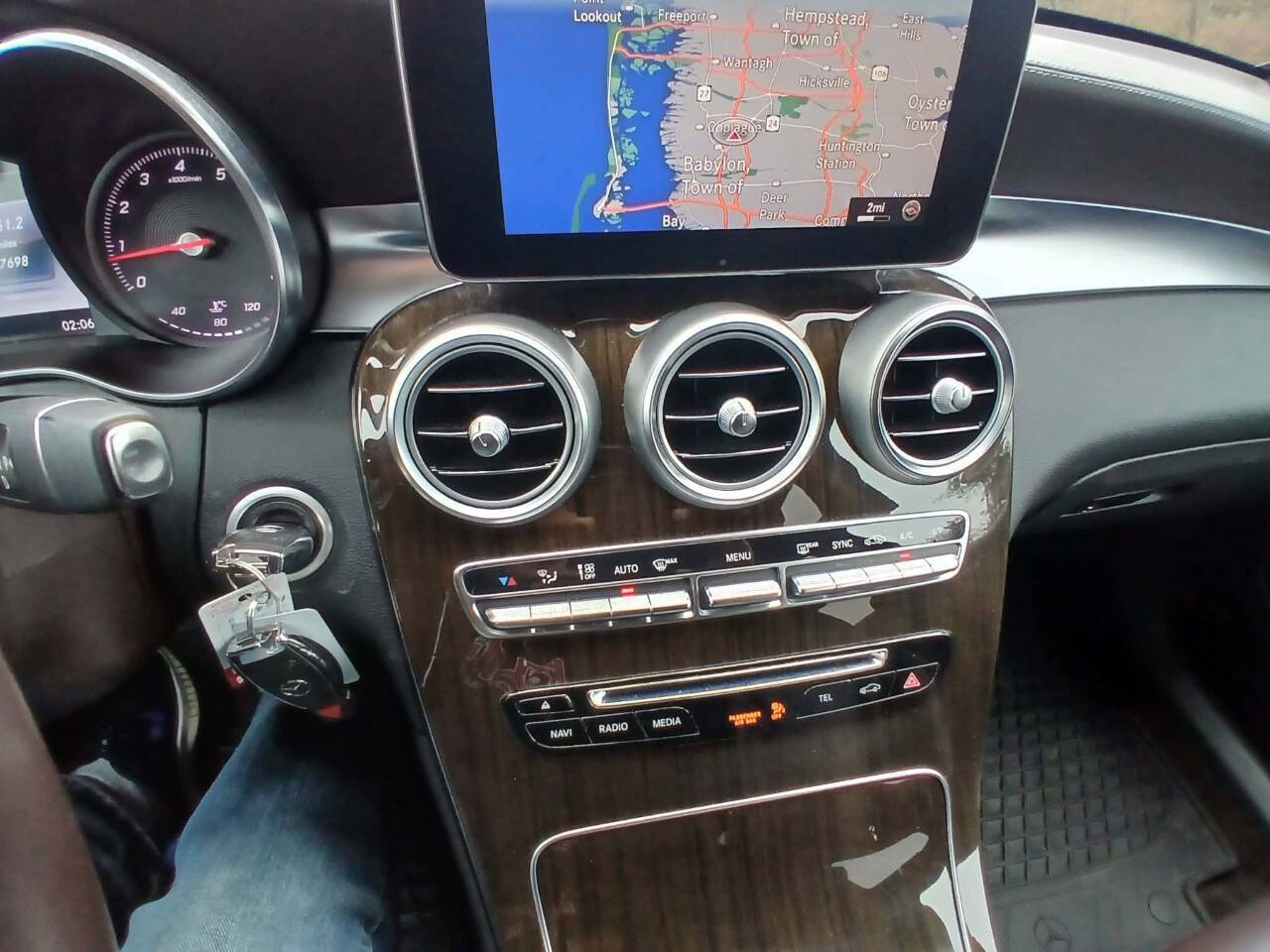 2017 Mercedes-Benz GLC GLC 300 AWD