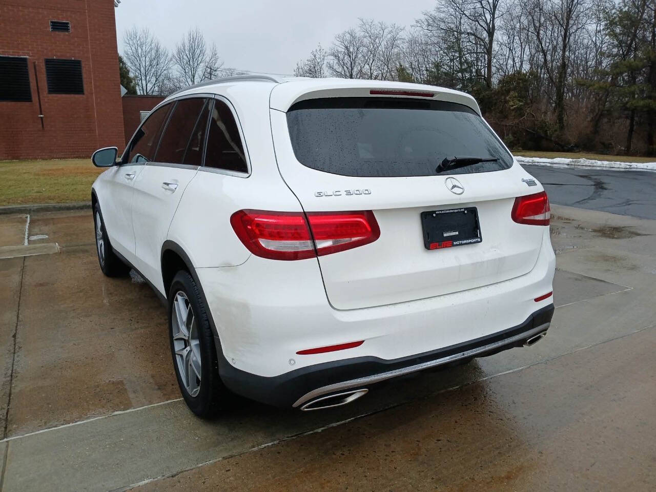 2017 Mercedes-Benz GLC GLC 300 AWD