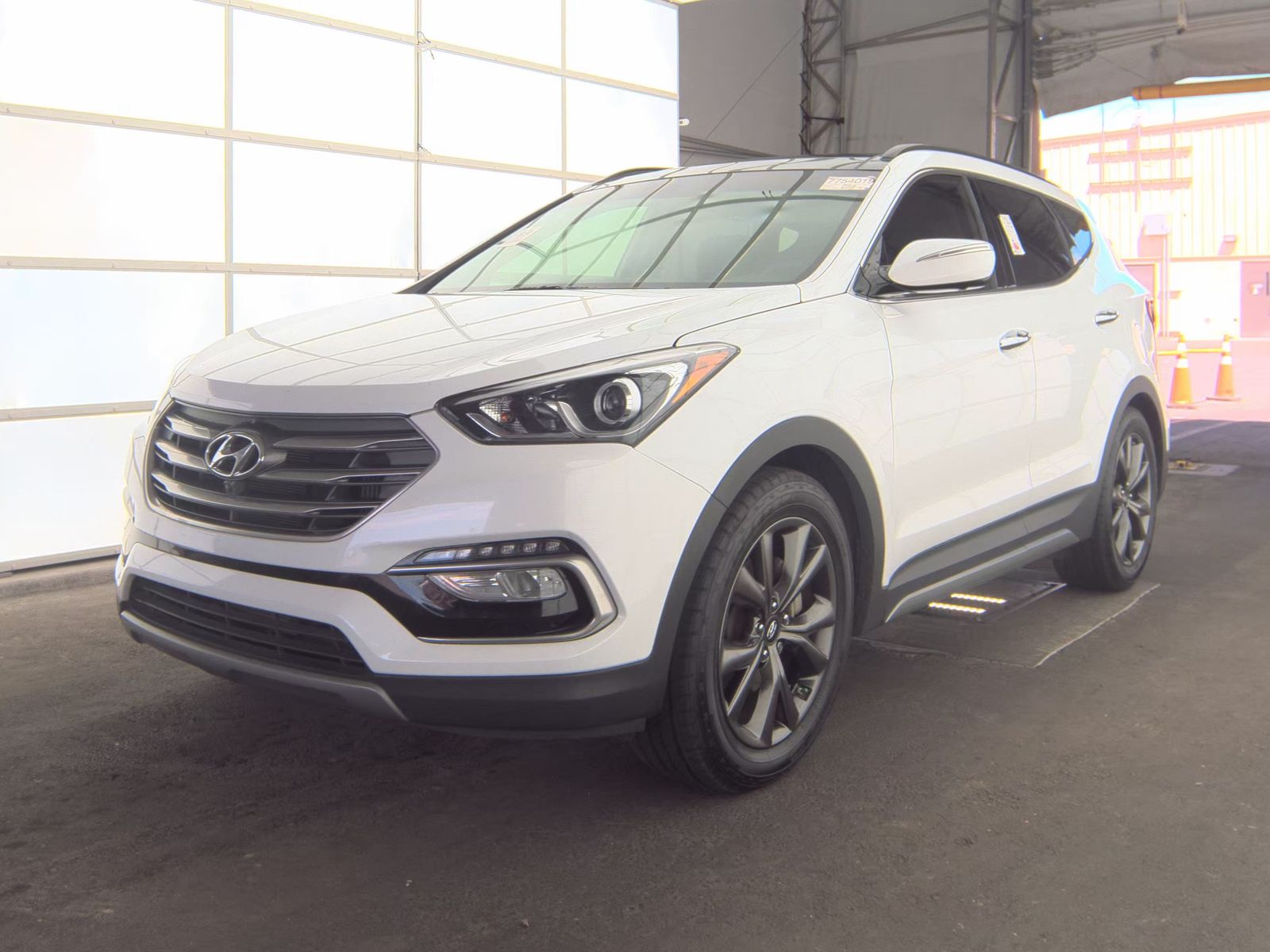 HYUNDAI ULTIMATE - 1