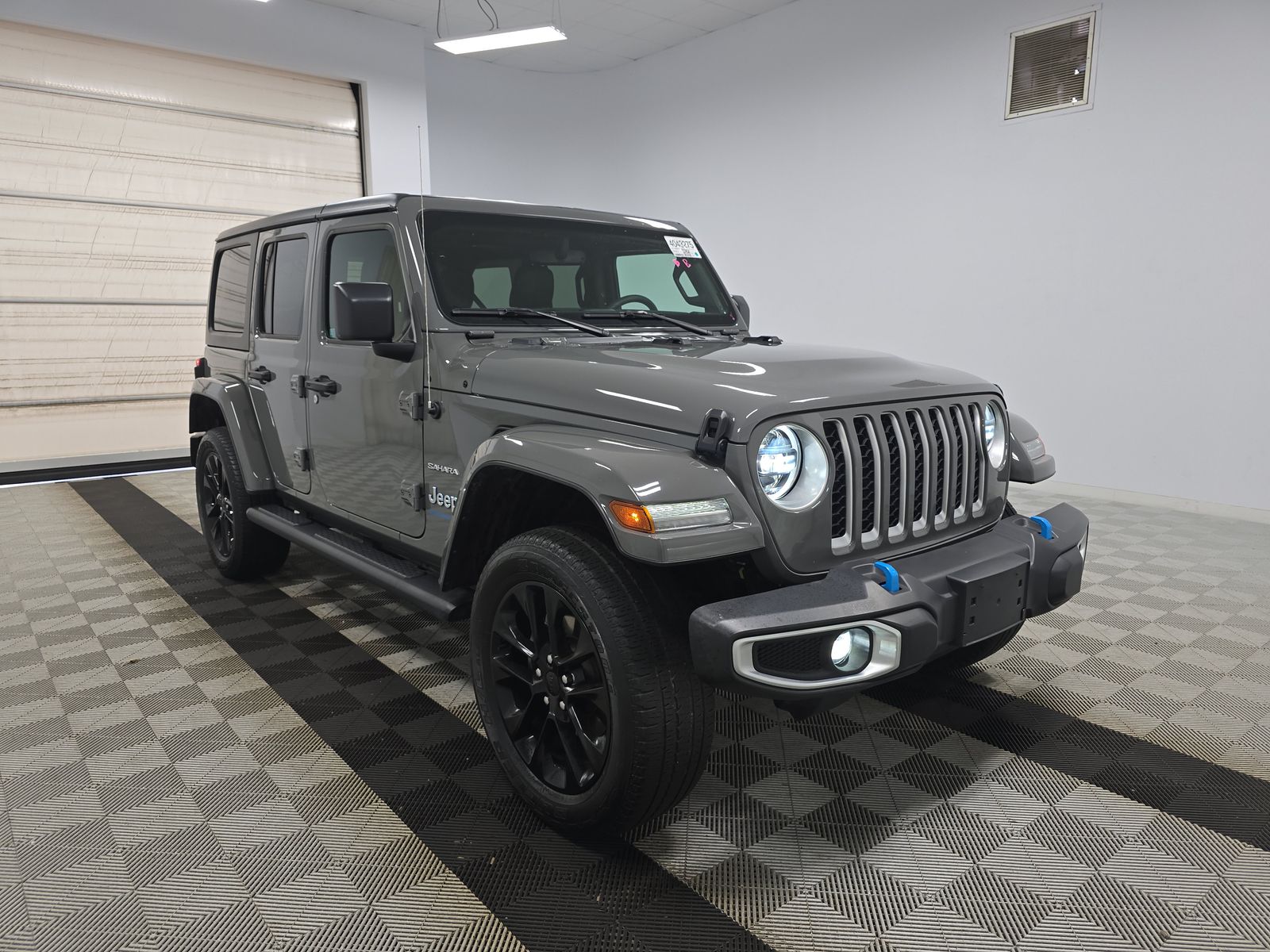 JEEP SAHARA - 4