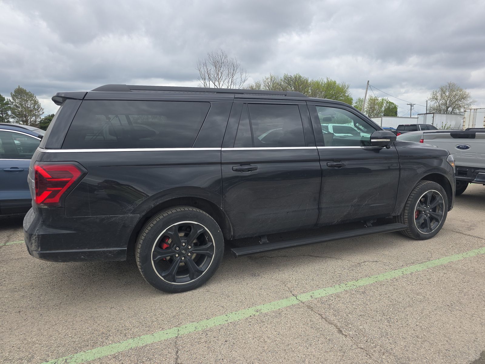 FORD EXPEDITION MAX - 5