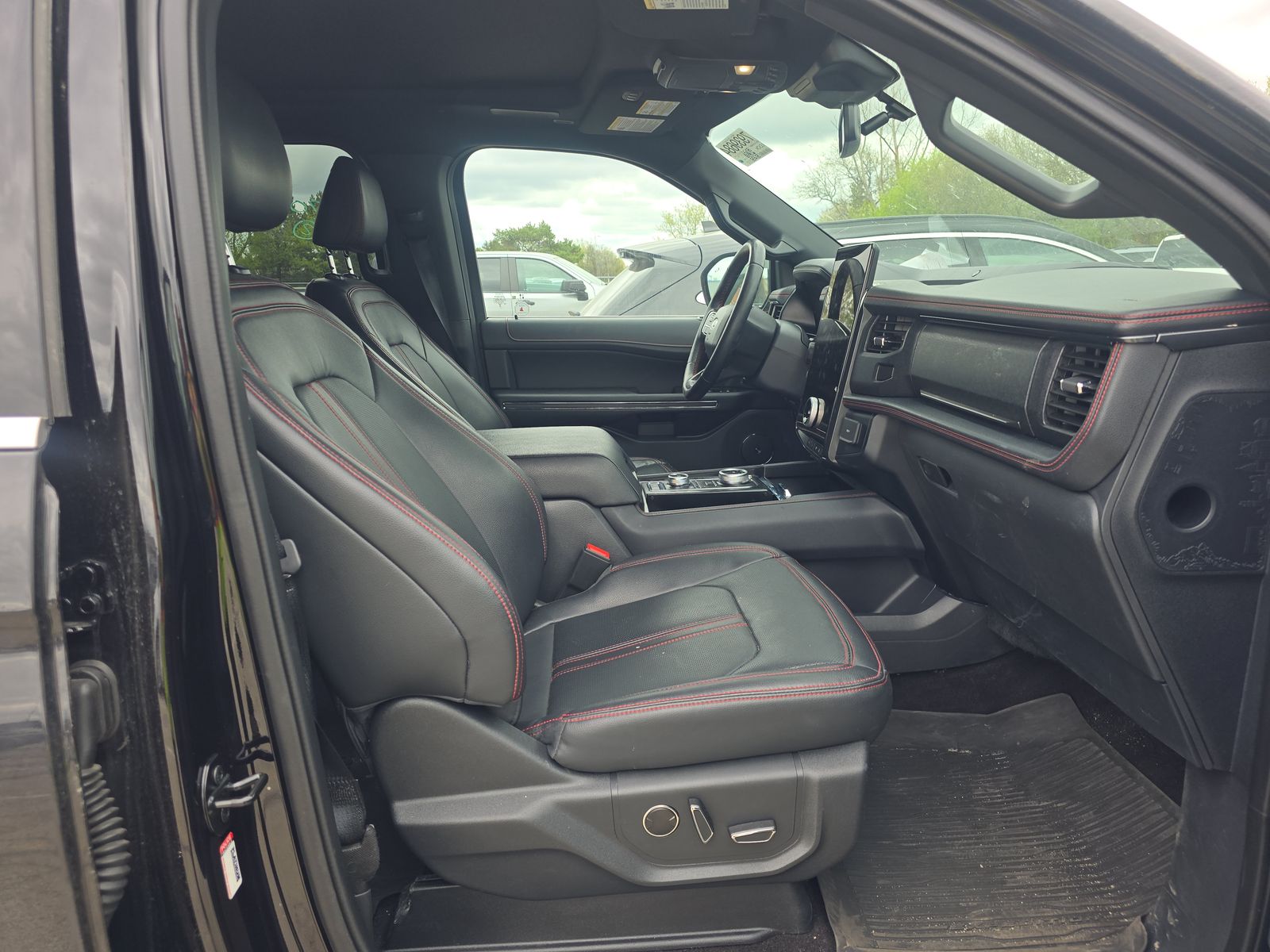 FORD EXPEDITION MAX - 9
