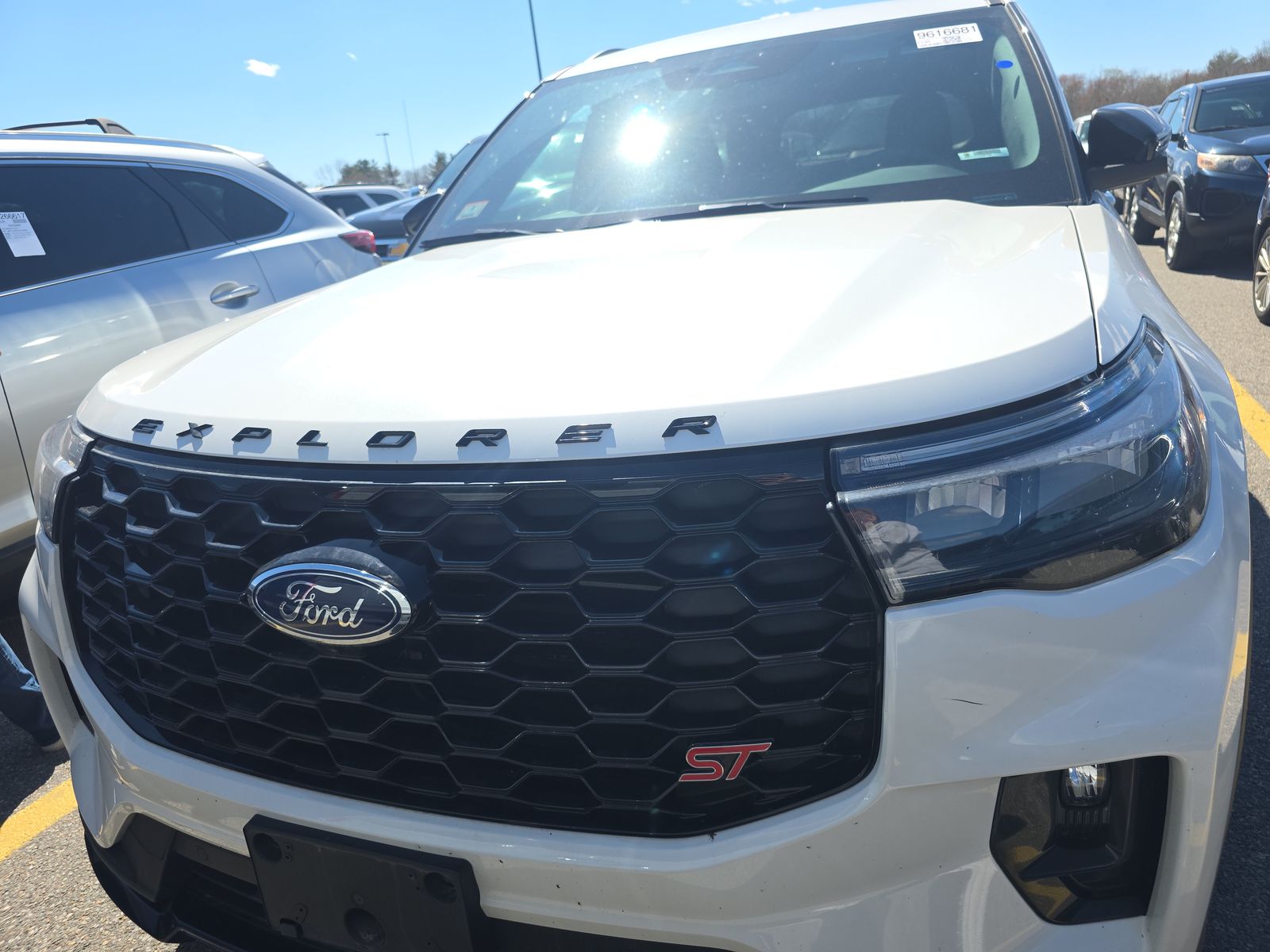 FORD EXPLORER - 3