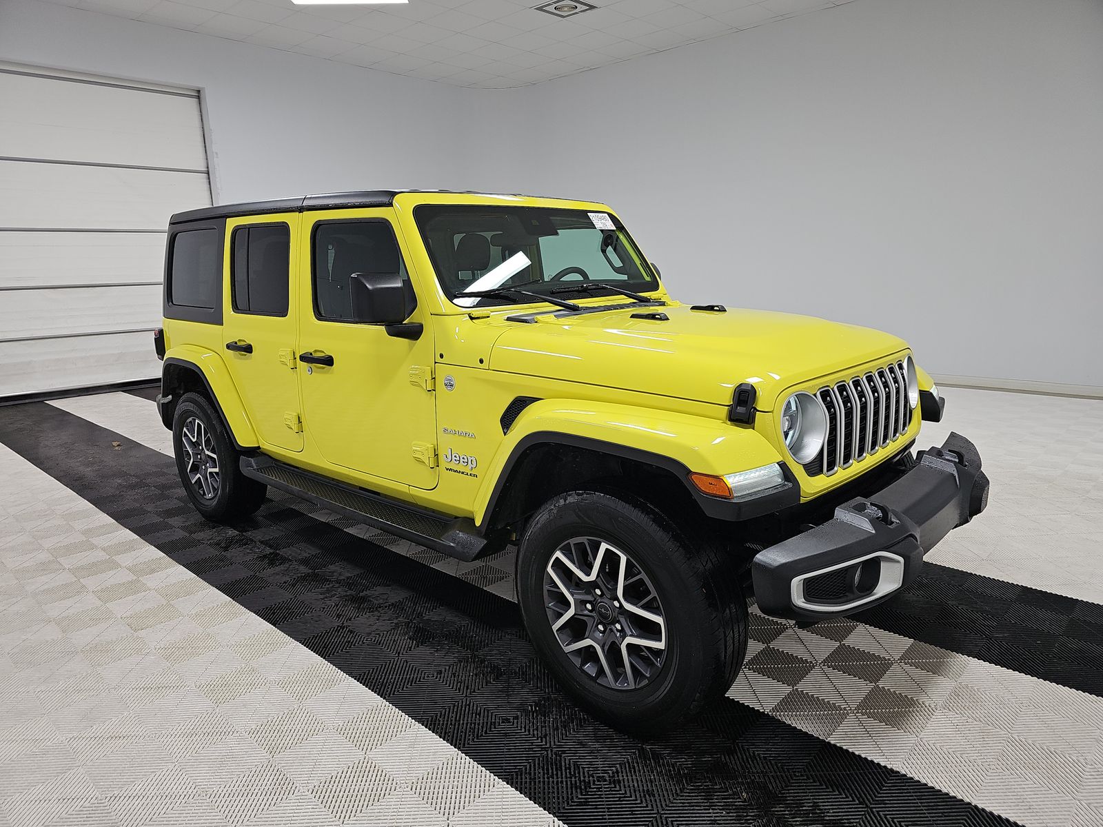 JEEP SAHARA - 4