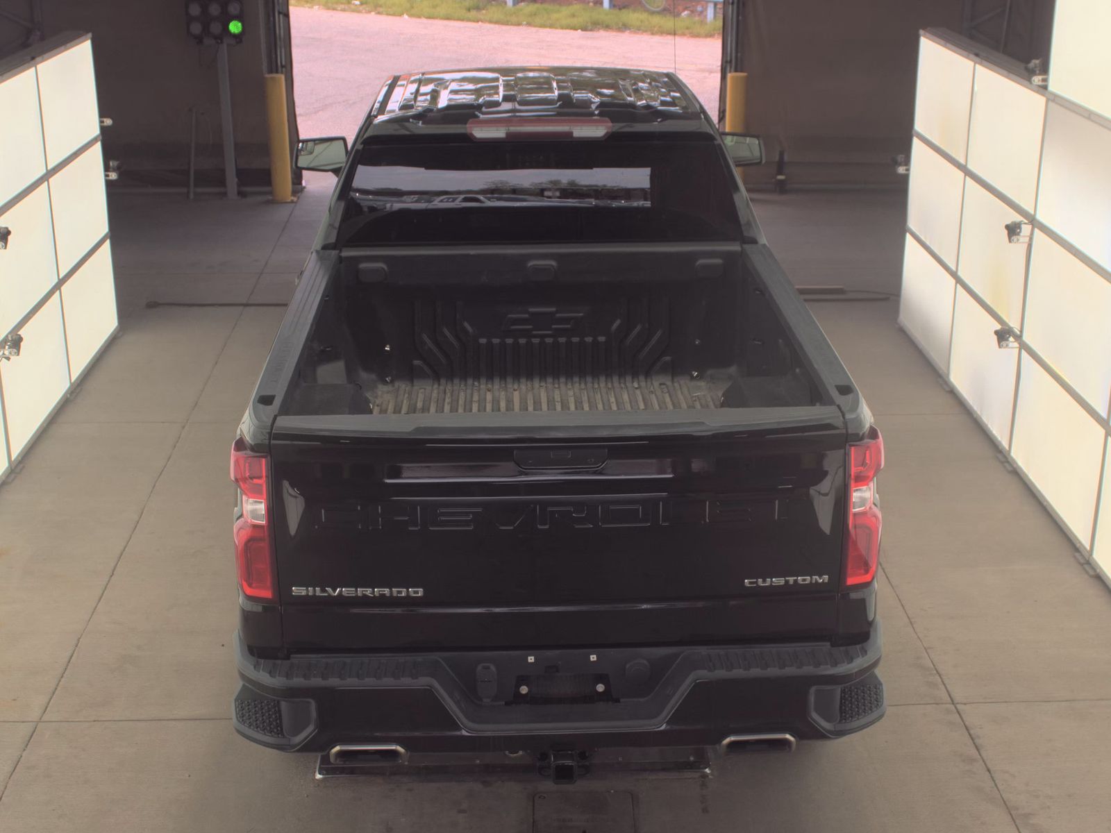 CHEVROLET SILVERADO - 7