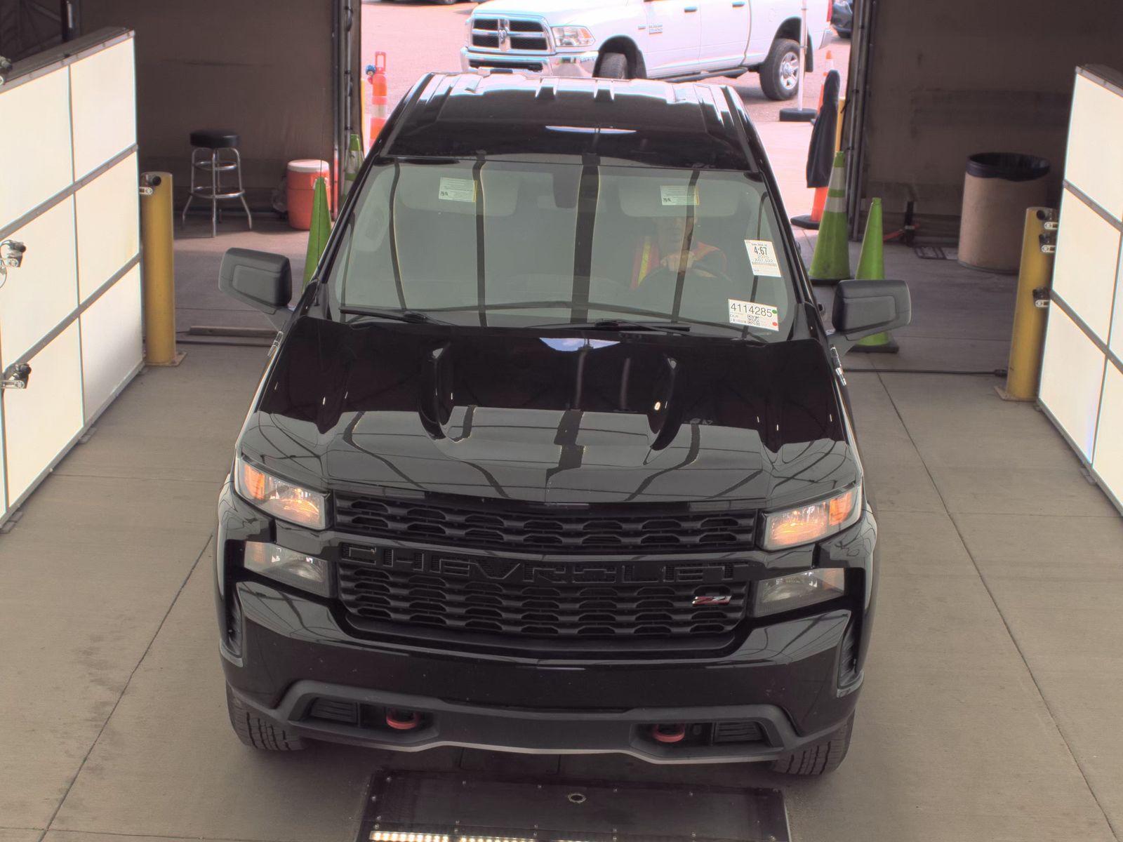 CHEVROLET SILVERADO - 3