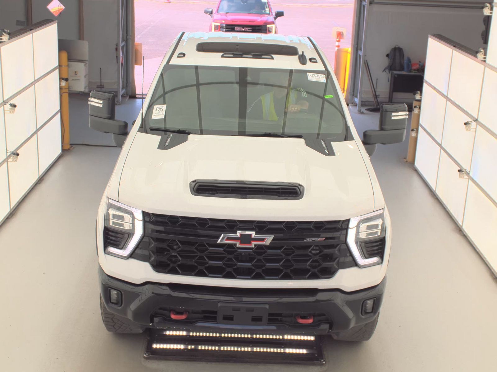 CHEVROLET SILVERADO - 3