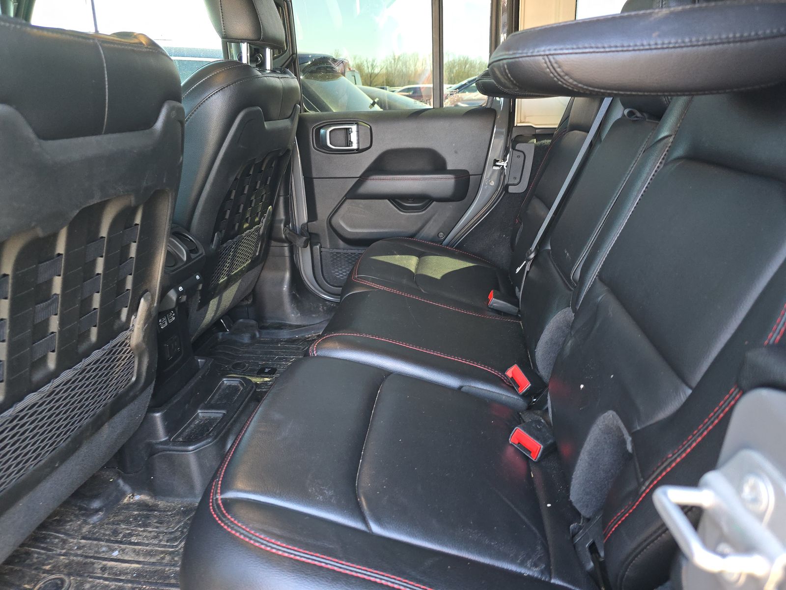 JEEP UNLIMITED RUBICON - 10