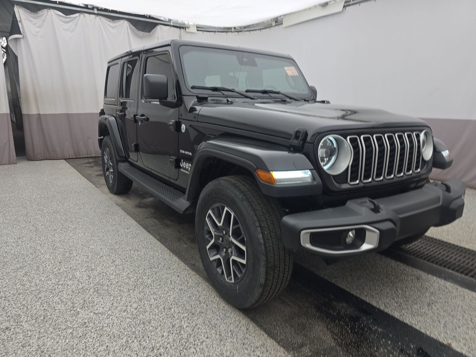 JEEP SAHARA - 4