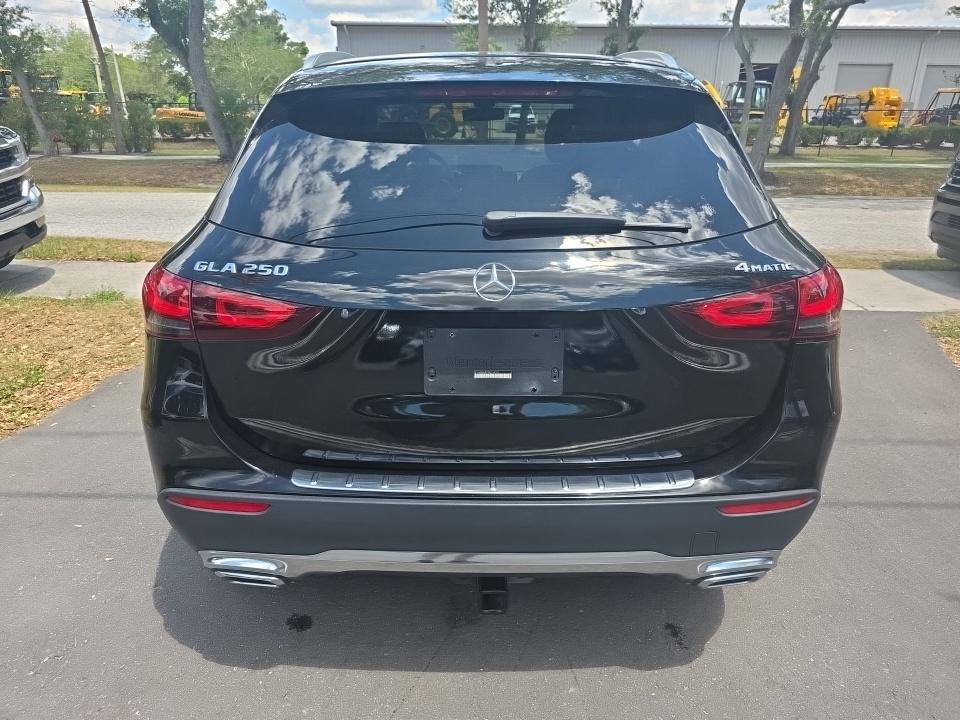 MERCEDES-BENZ GLA-CLASS - 6