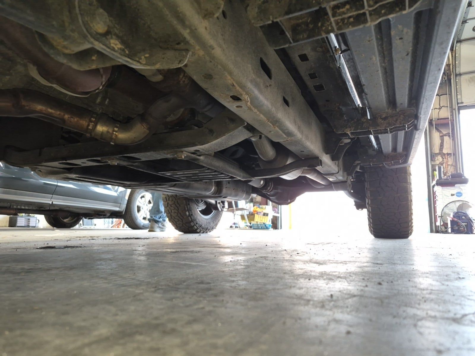 JEEP UNLIMITED SAHARA - 10