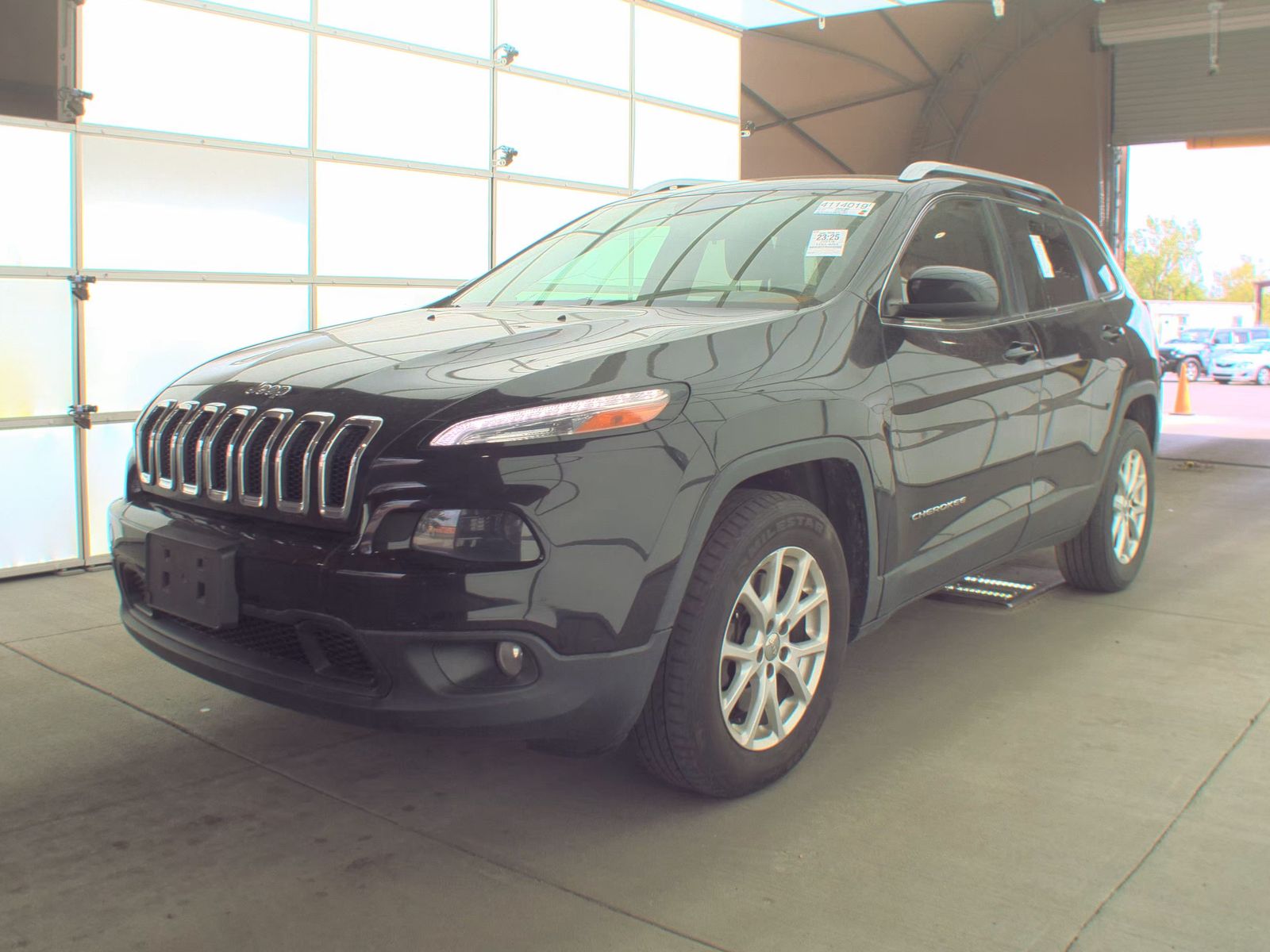 JEEP LATITUDE - 1