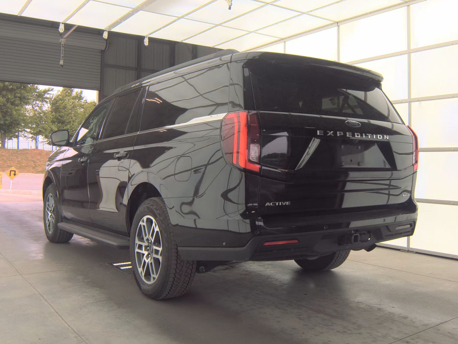 FORD EXPEDITION MAX - 9