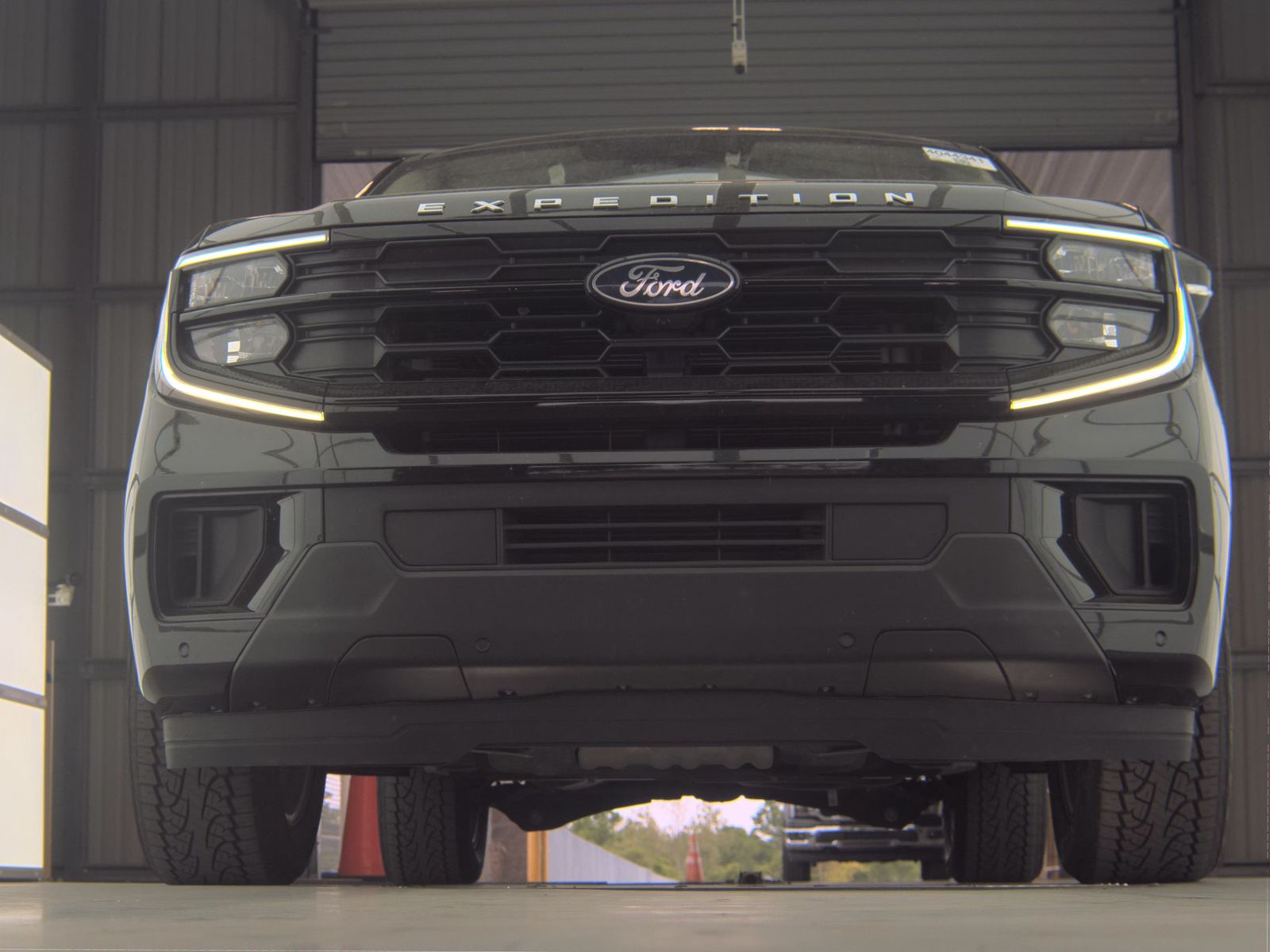 FORD EXPEDITION MAX - 4