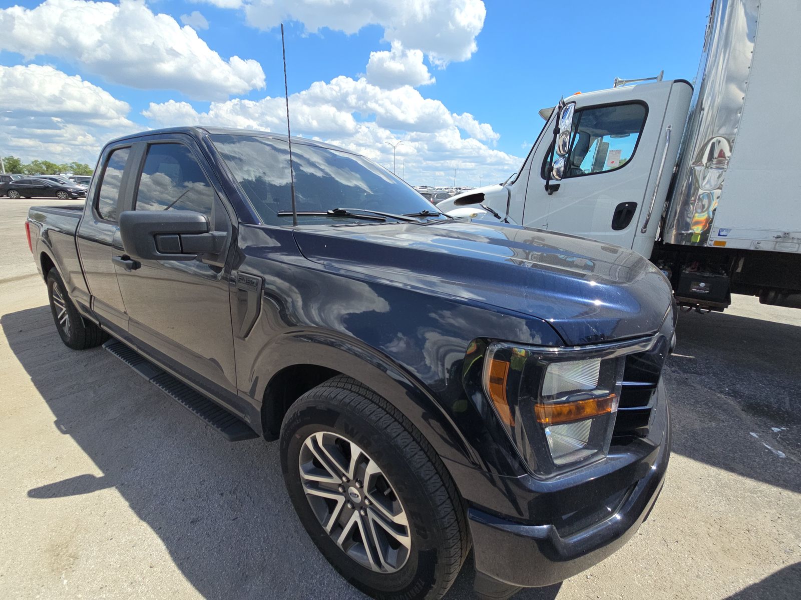 FORD F-150 - 4