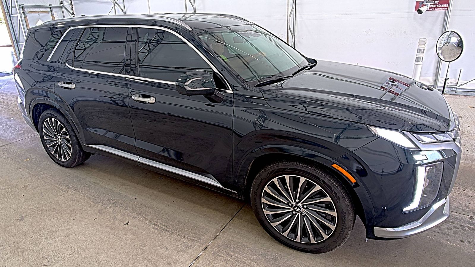 HYUNDAI CALLIGRAPH - 4