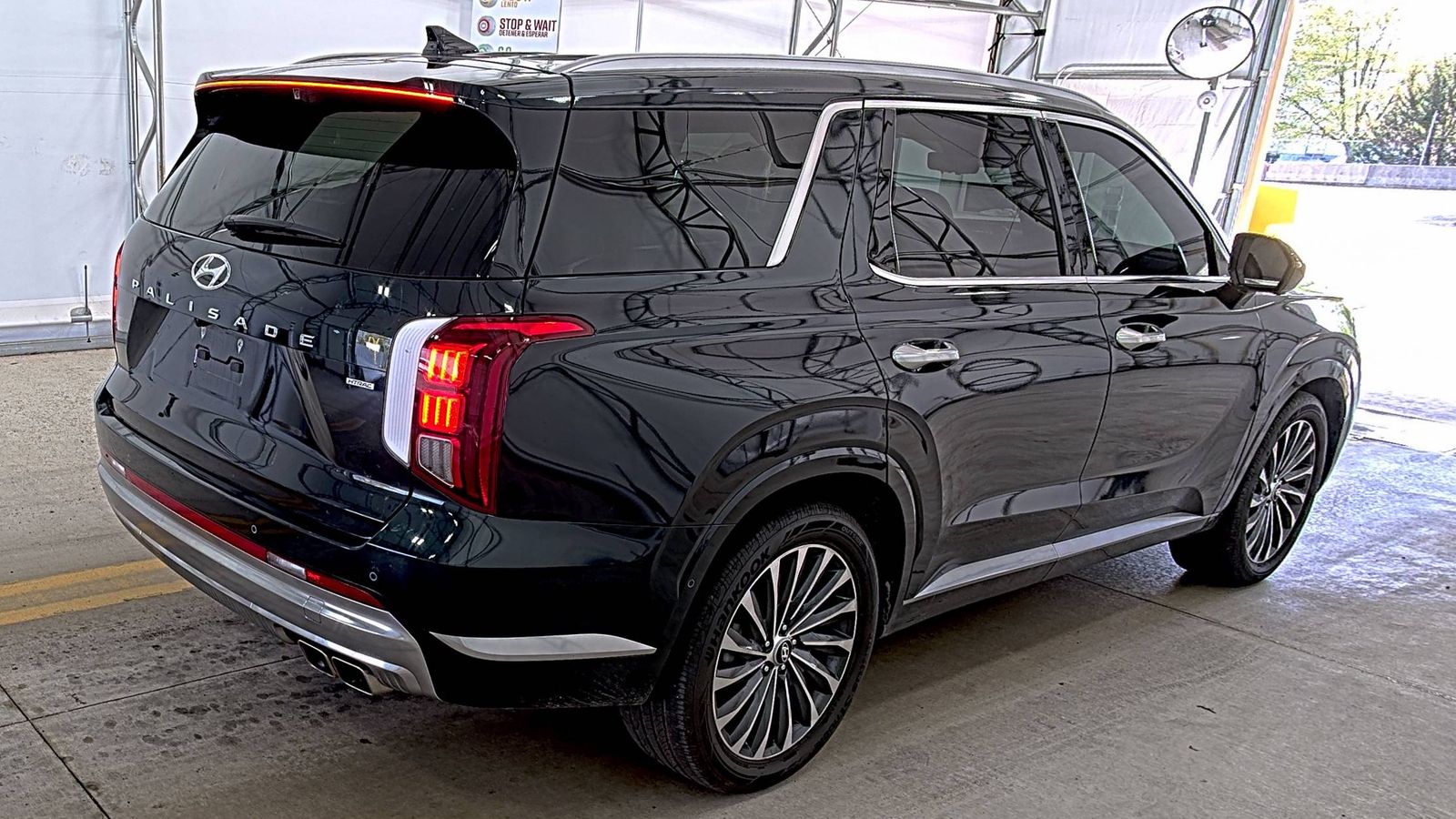 HYUNDAI CALLIGRAPH - 5