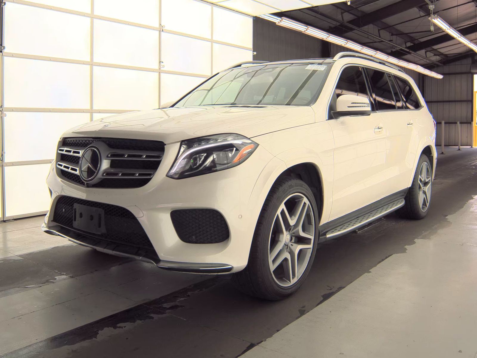 MERCEDES-BENZ GLS - 1