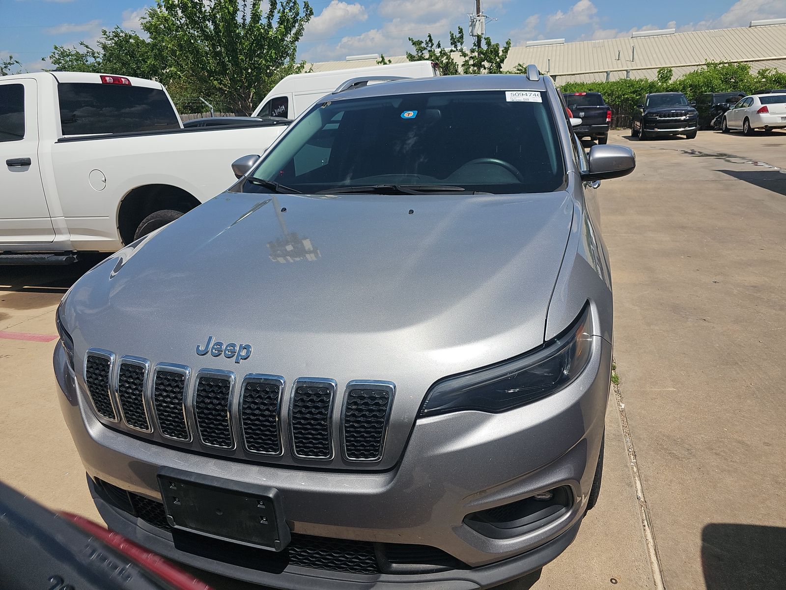 JEEP LATITUDE - 3