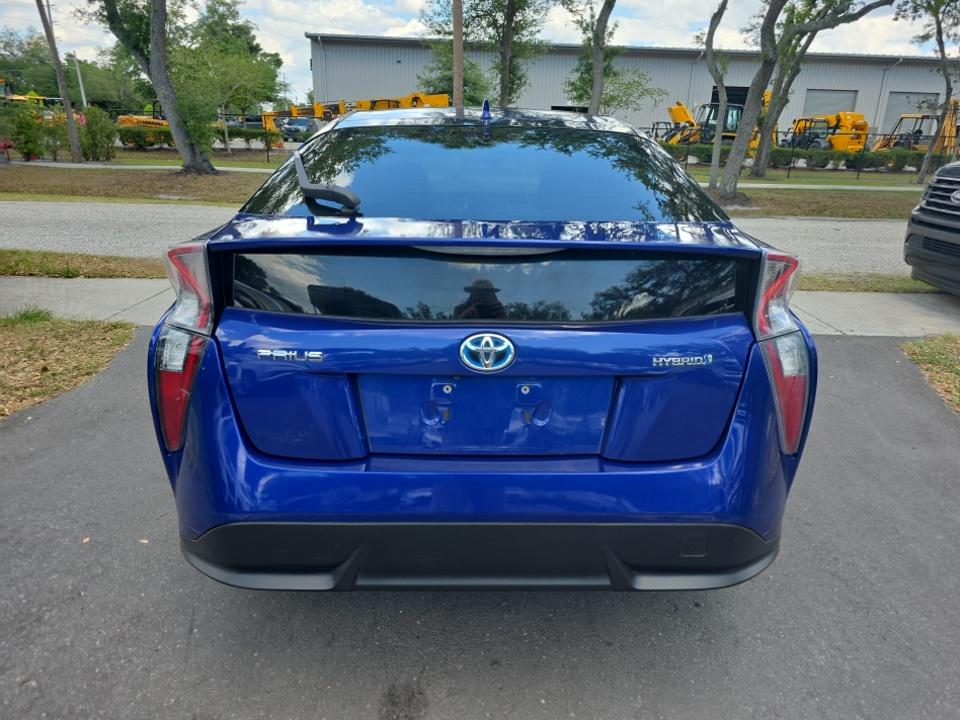 TOYOTA PRIUS - 6