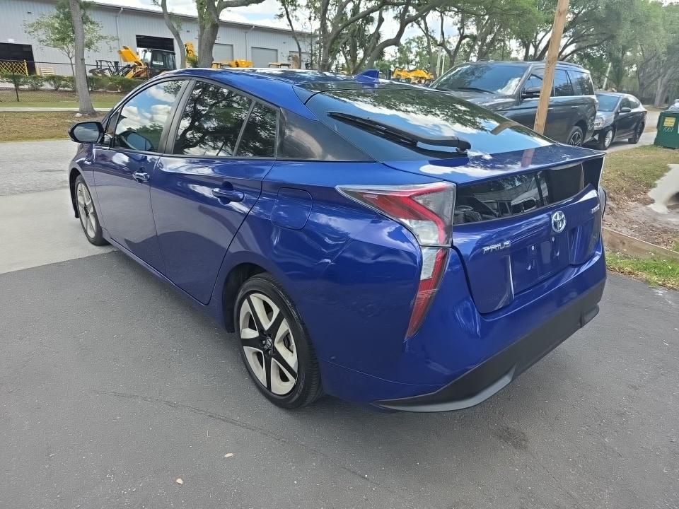 TOYOTA PRIUS - 7