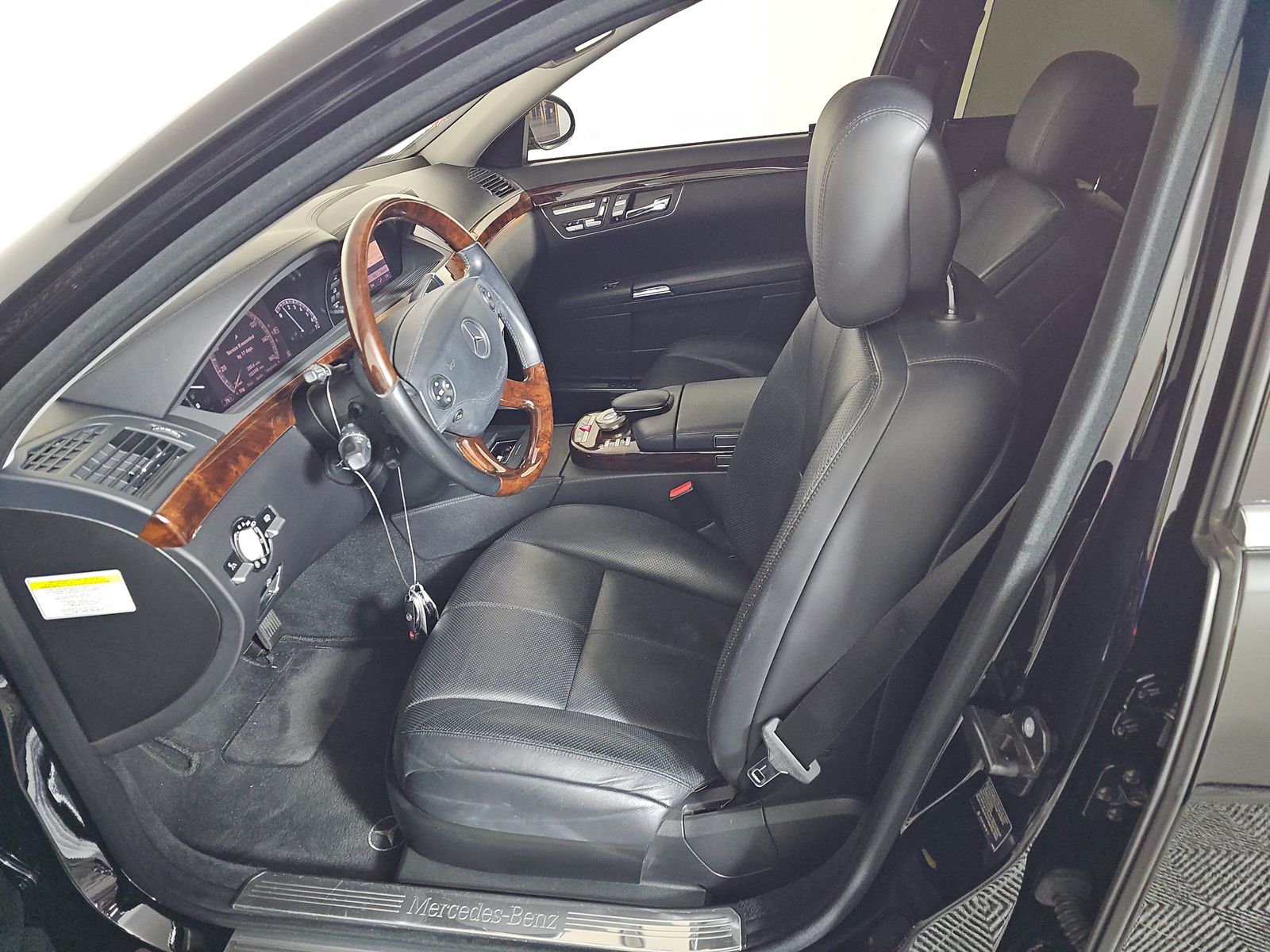 MERCEDES-BENZ S-CLASS - 8