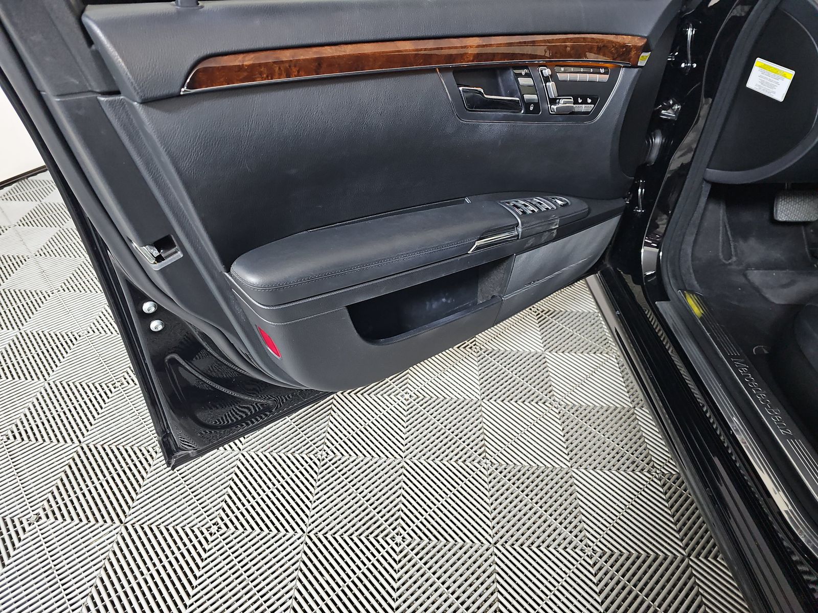 MERCEDES-BENZ S-CLASS - 10