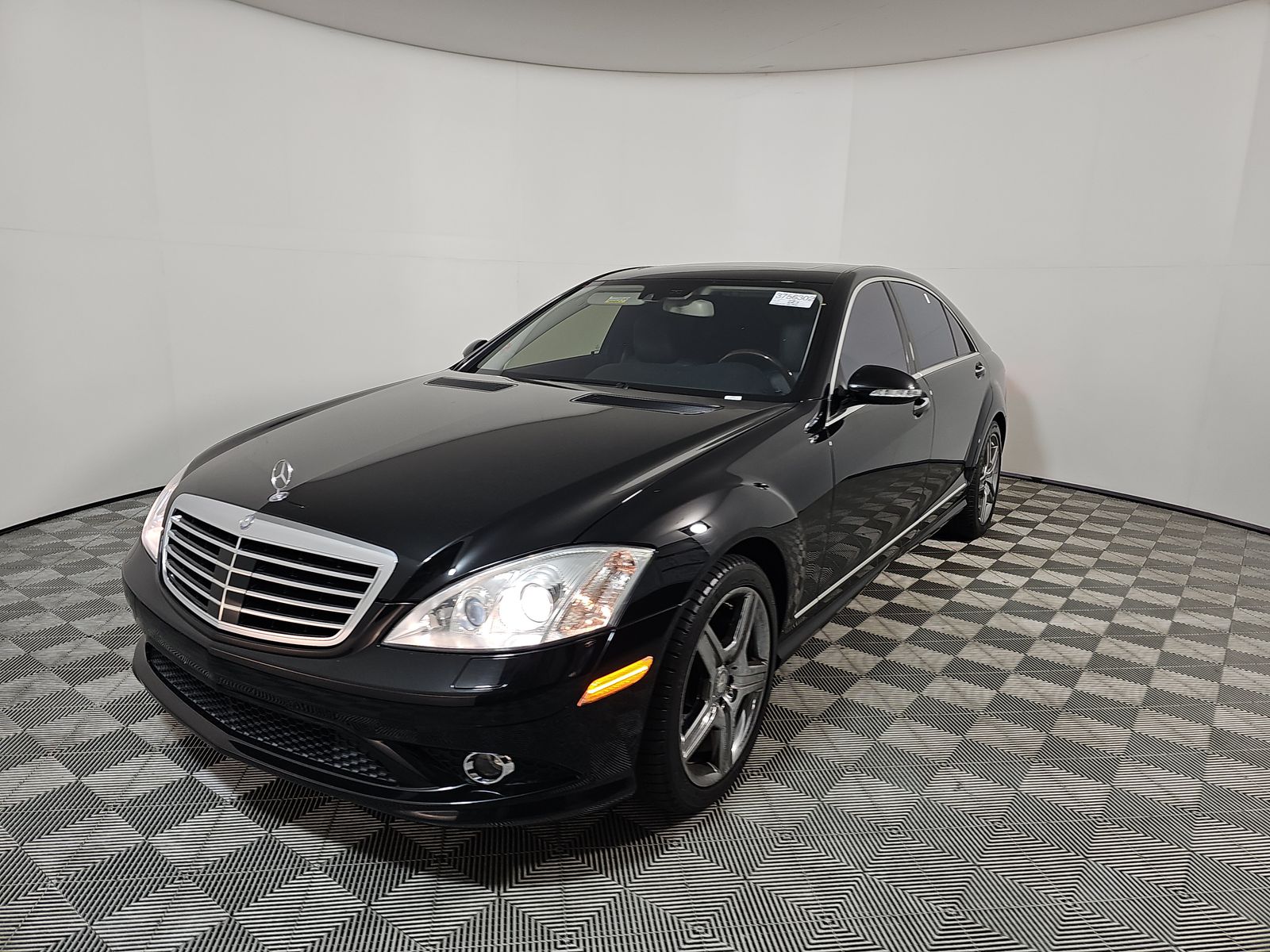 MERCEDES-BENZ S-CLASS - 1