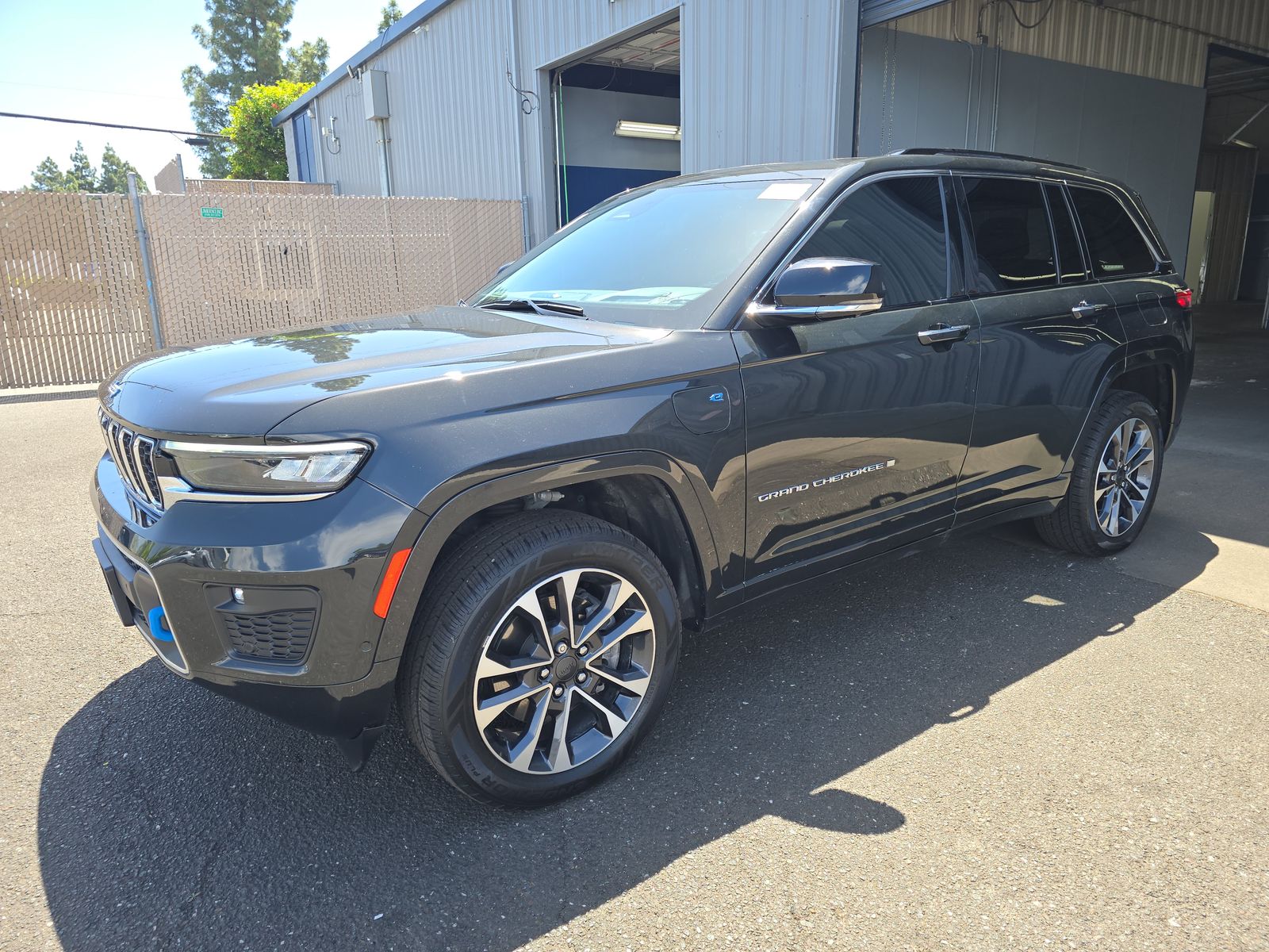 JEEP GRAND CHEROKEE - 1