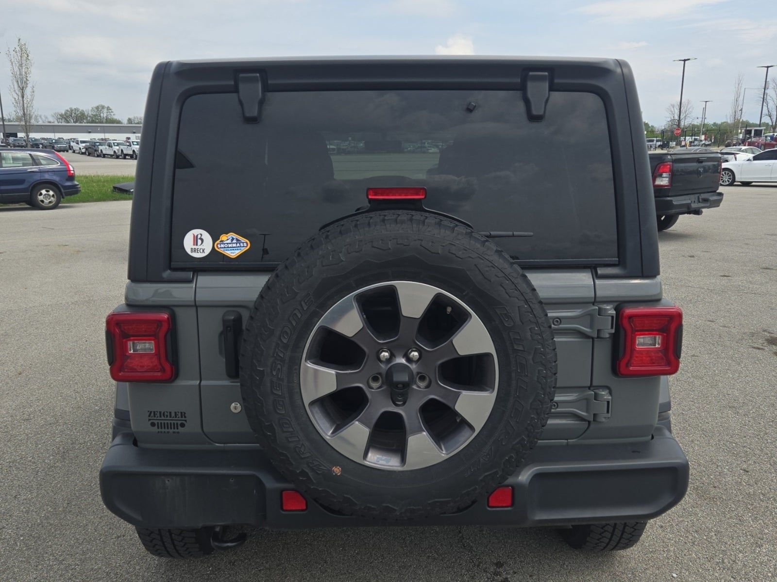 JEEP UNLIMITED SAHARA - 5