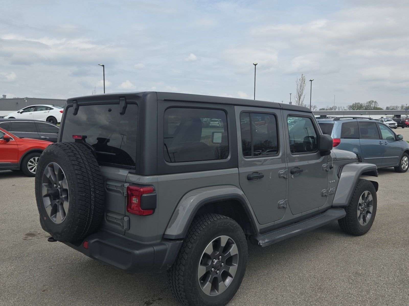 JEEP UNLIMITED SAHARA - 6