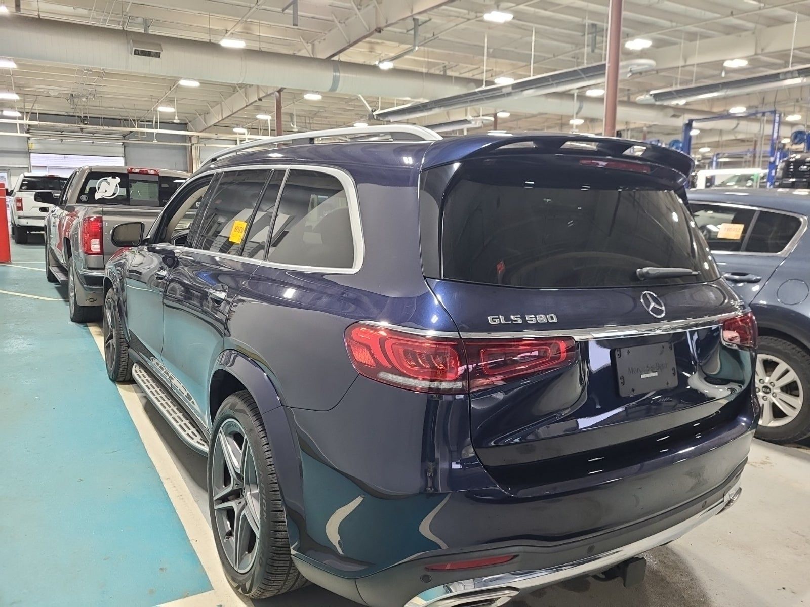 MERCEDES-BENZ GLS - 4