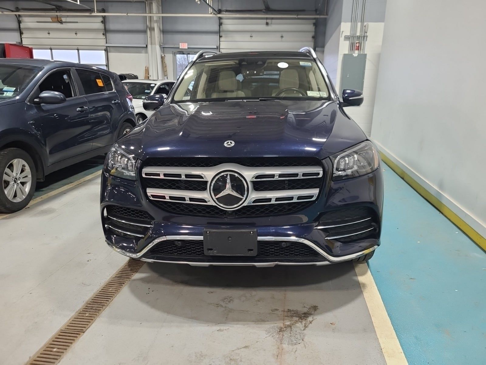 MERCEDES-BENZ GLS - 8