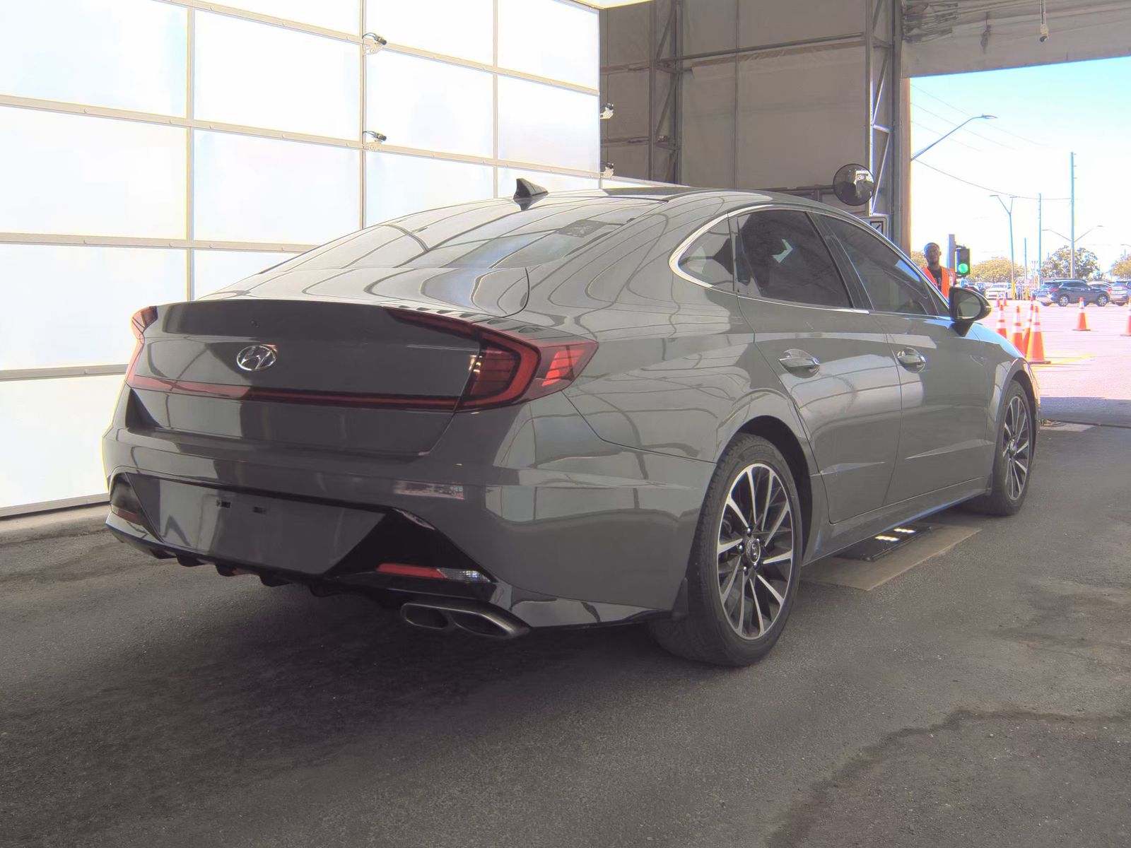 HYUNDAI SEL PLUS - 6