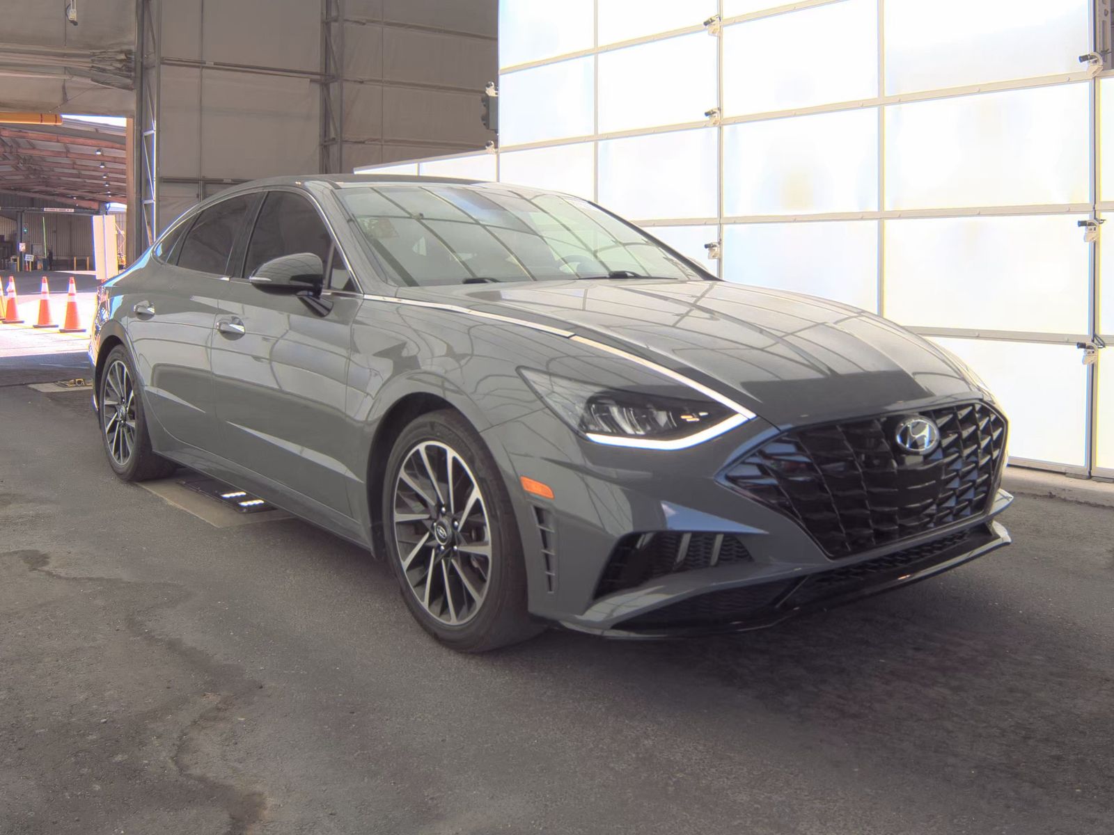 HYUNDAI SEL PLUS - 5