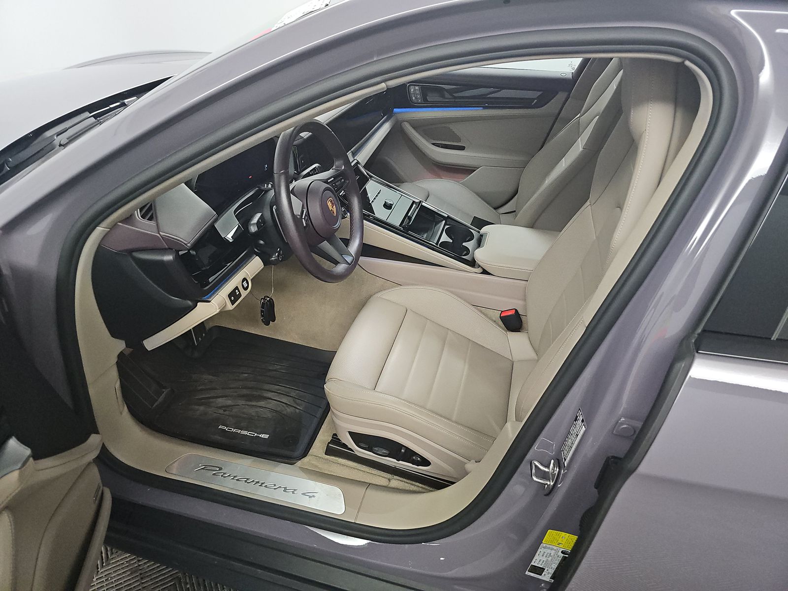 2025 Porsche Panamera 4 AWD