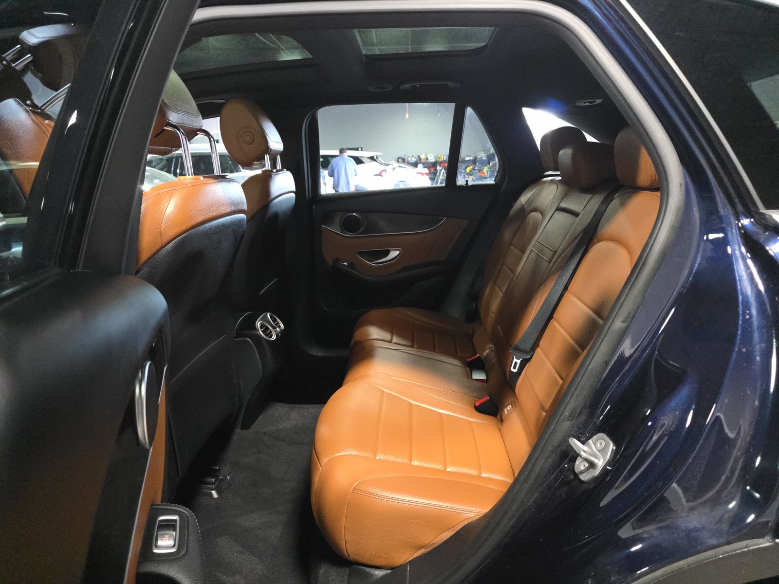 MERCEDES-BENZ GLC-CLASS - 10