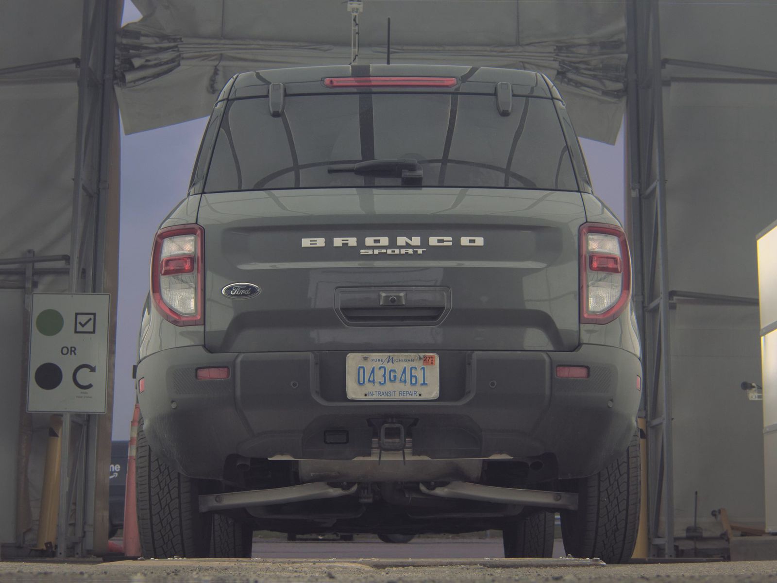 FORD BRONCO - 8