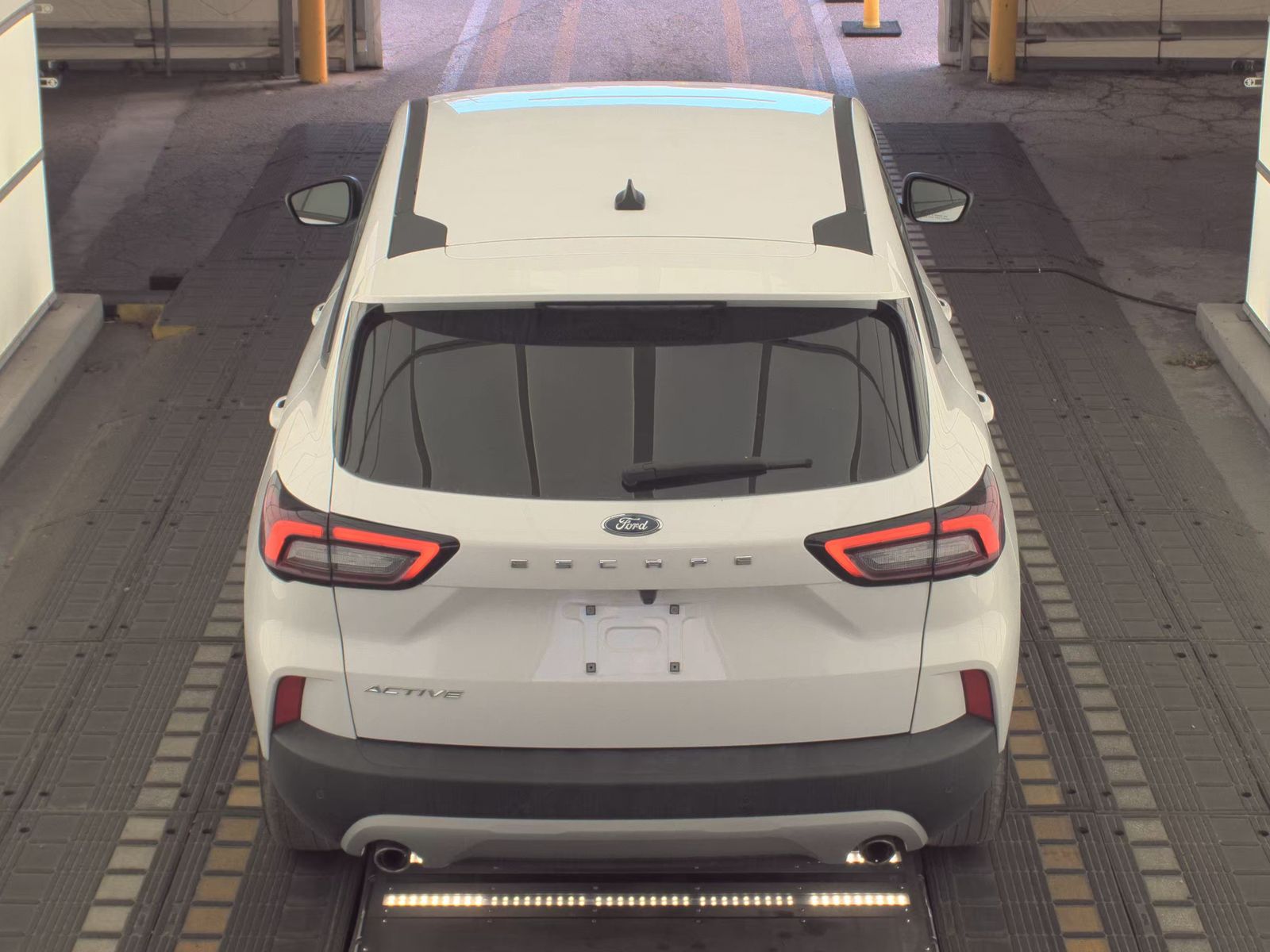 FORD ESCAPE - 7