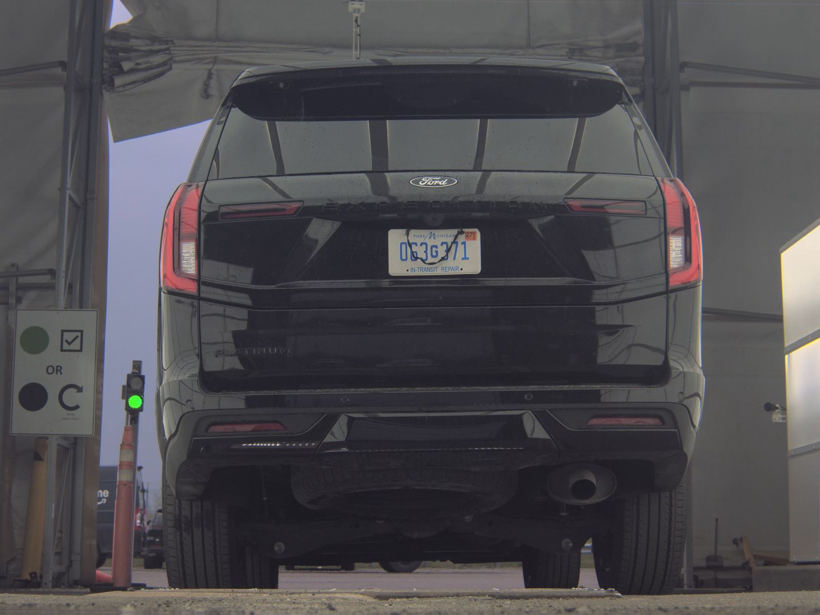 FORD EXPEDITION - 8