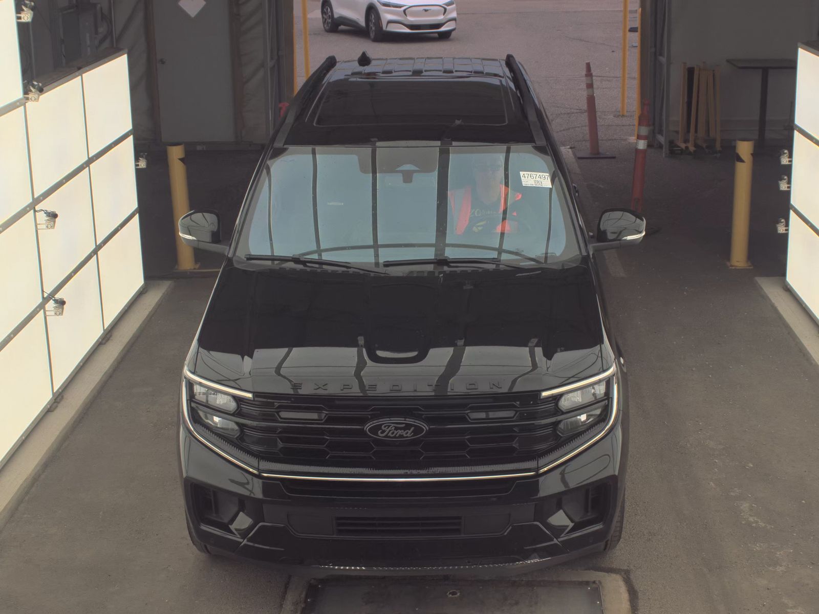 FORD EXPEDITION - 3