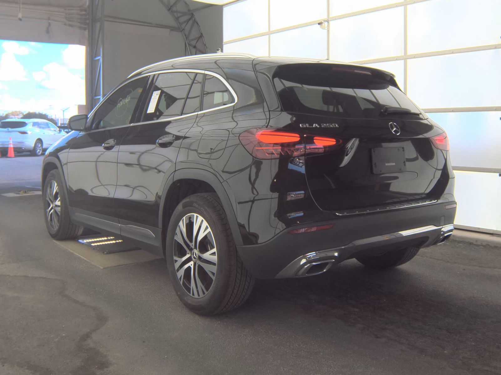MERCEDES-BENZ GLA-CLASS - 7