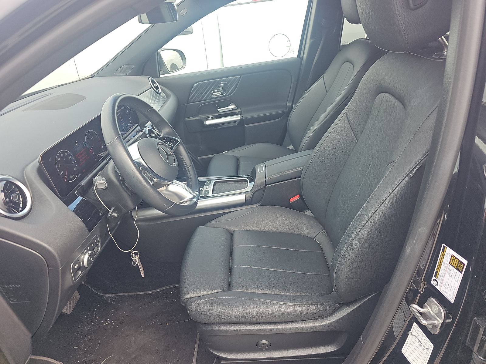 MERCEDES-BENZ GLA-CLASS - 8