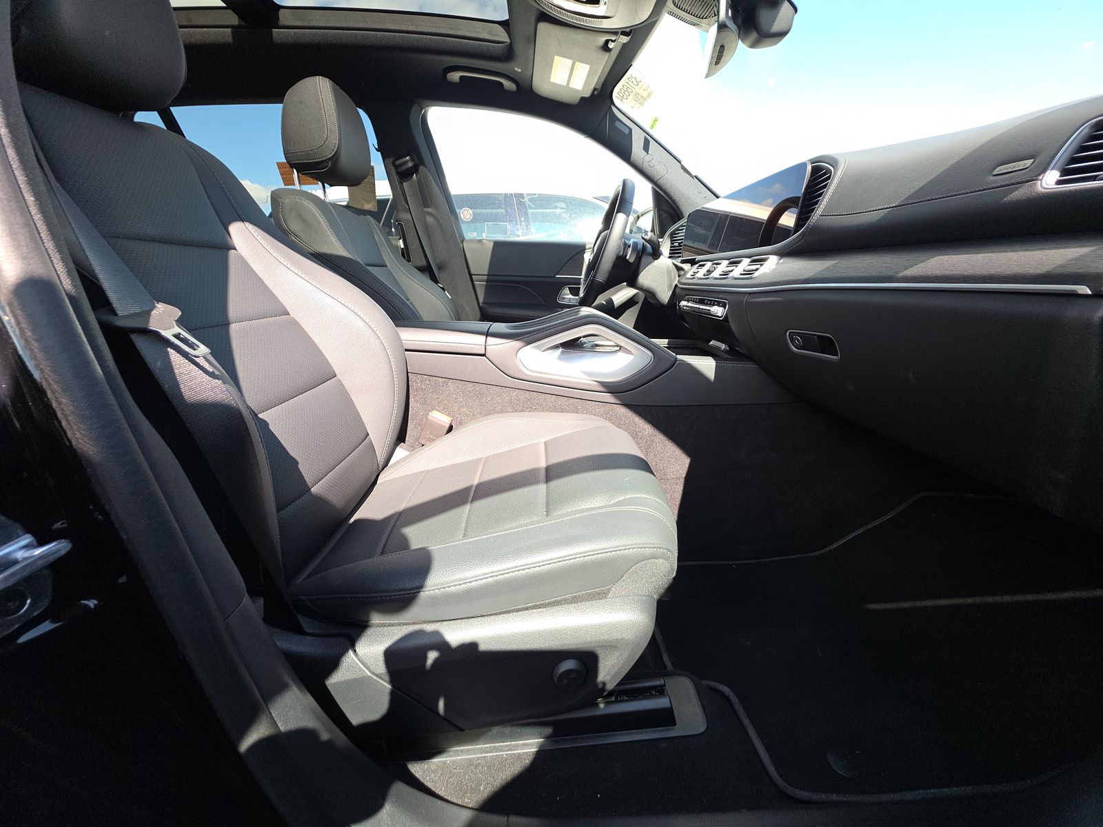 MERCEDES-BENZ GLS - 9