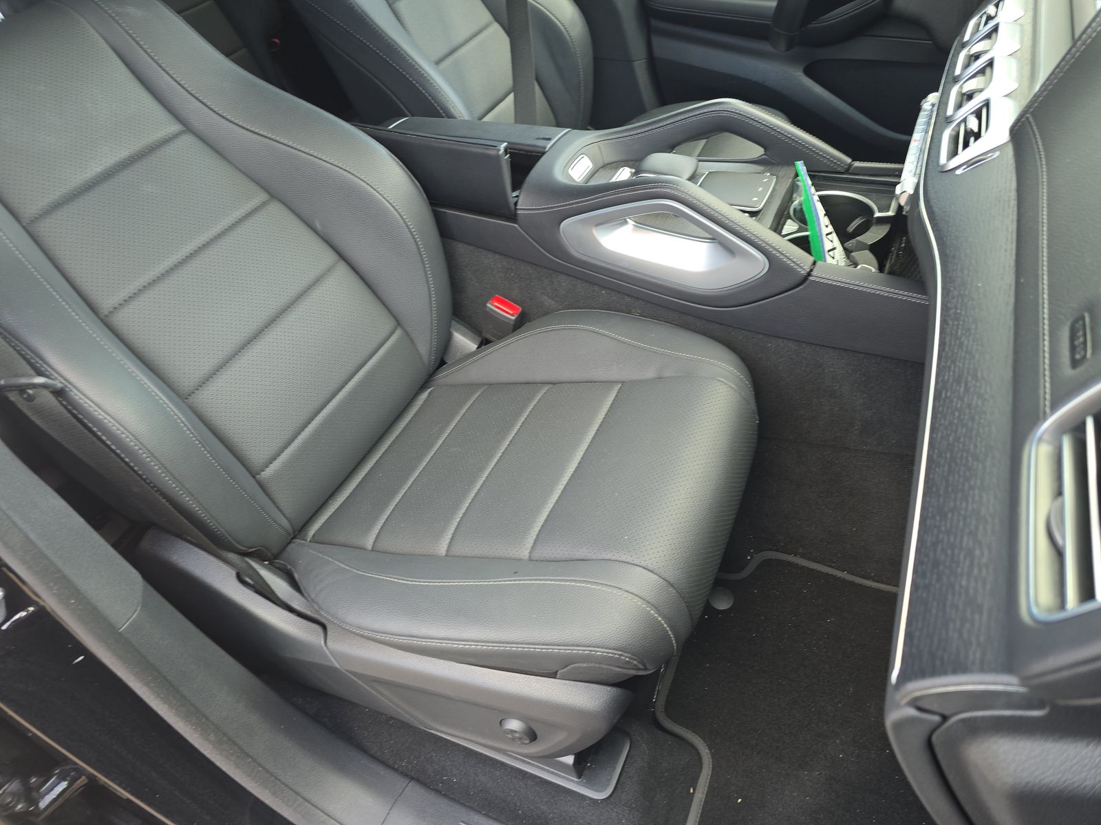 MERCEDES-BENZ GLS - 9