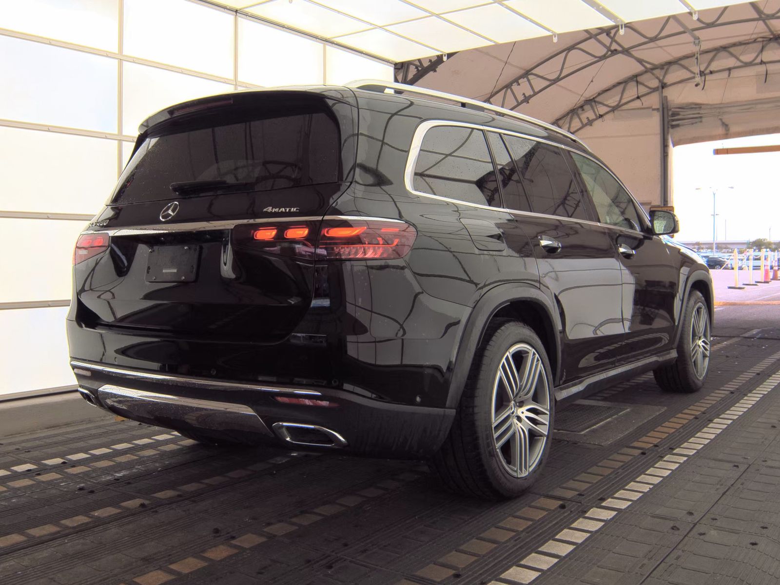 MERCEDES-BENZ GLS - 5