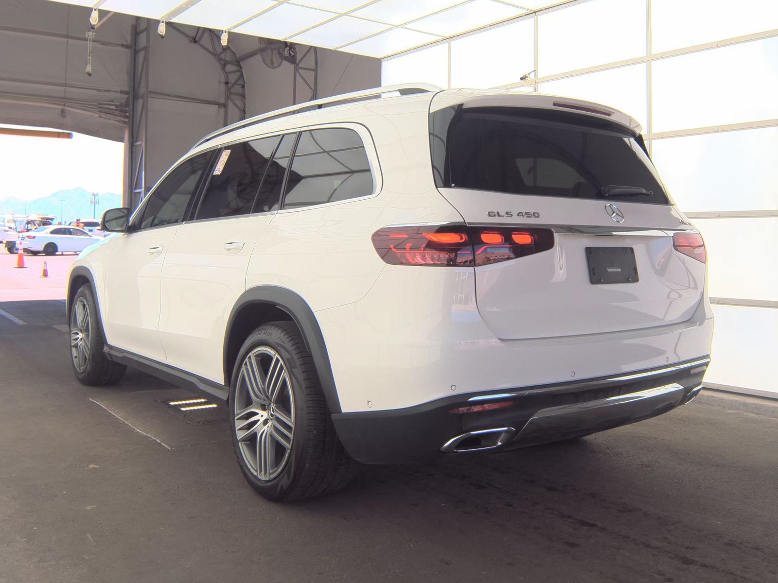 MERCEDES-BENZ GLS - 7