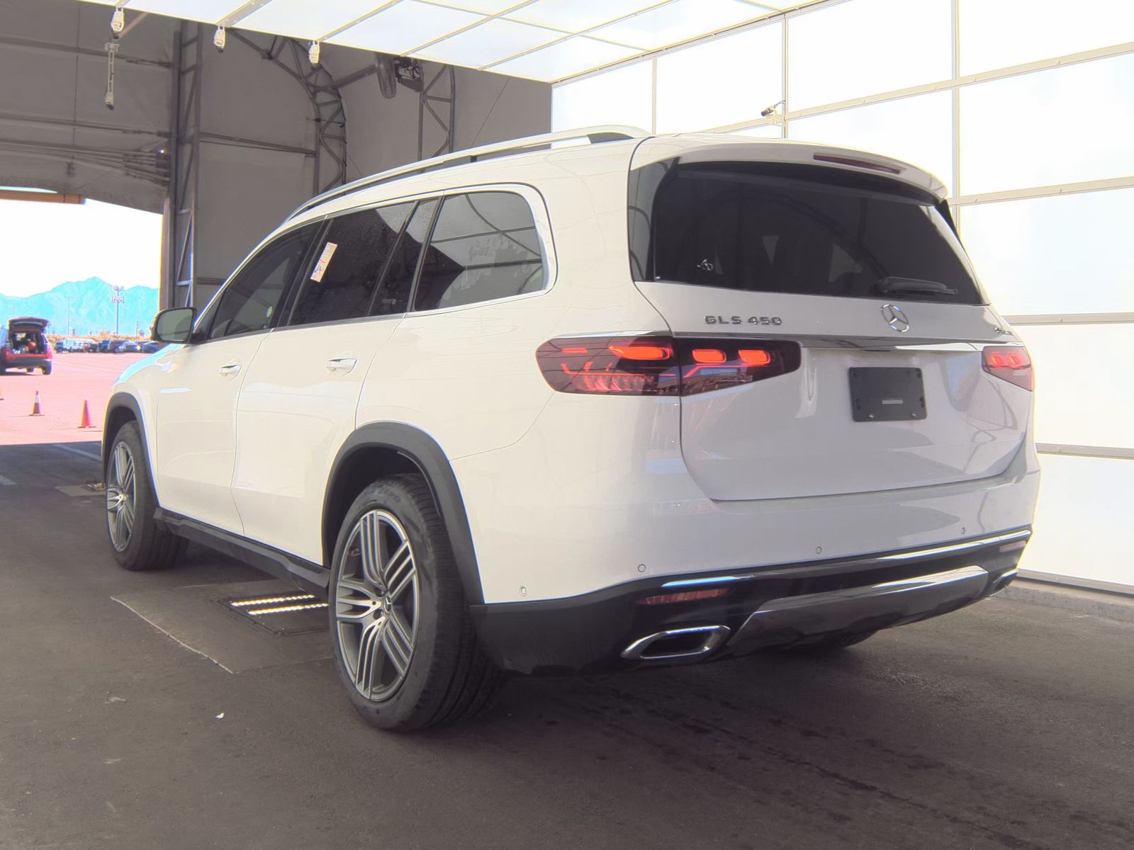 MERCEDES-BENZ GLS - 7