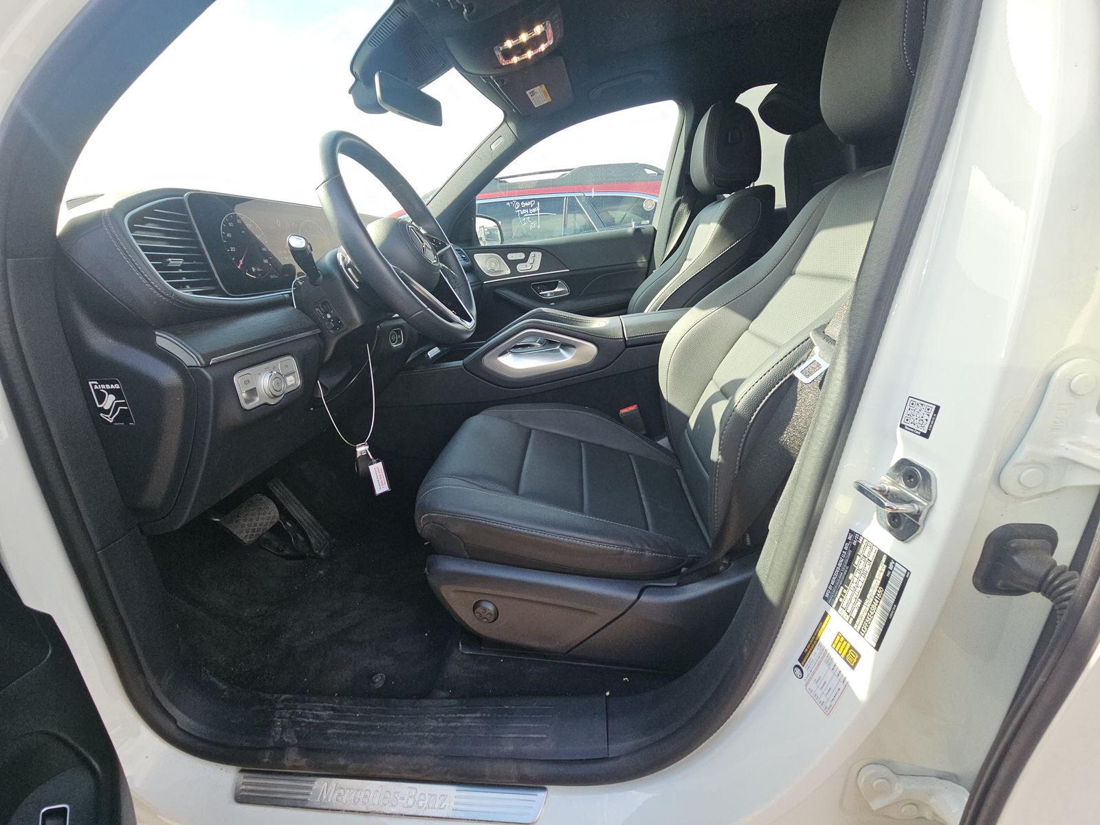 MERCEDES-BENZ GLS - 8